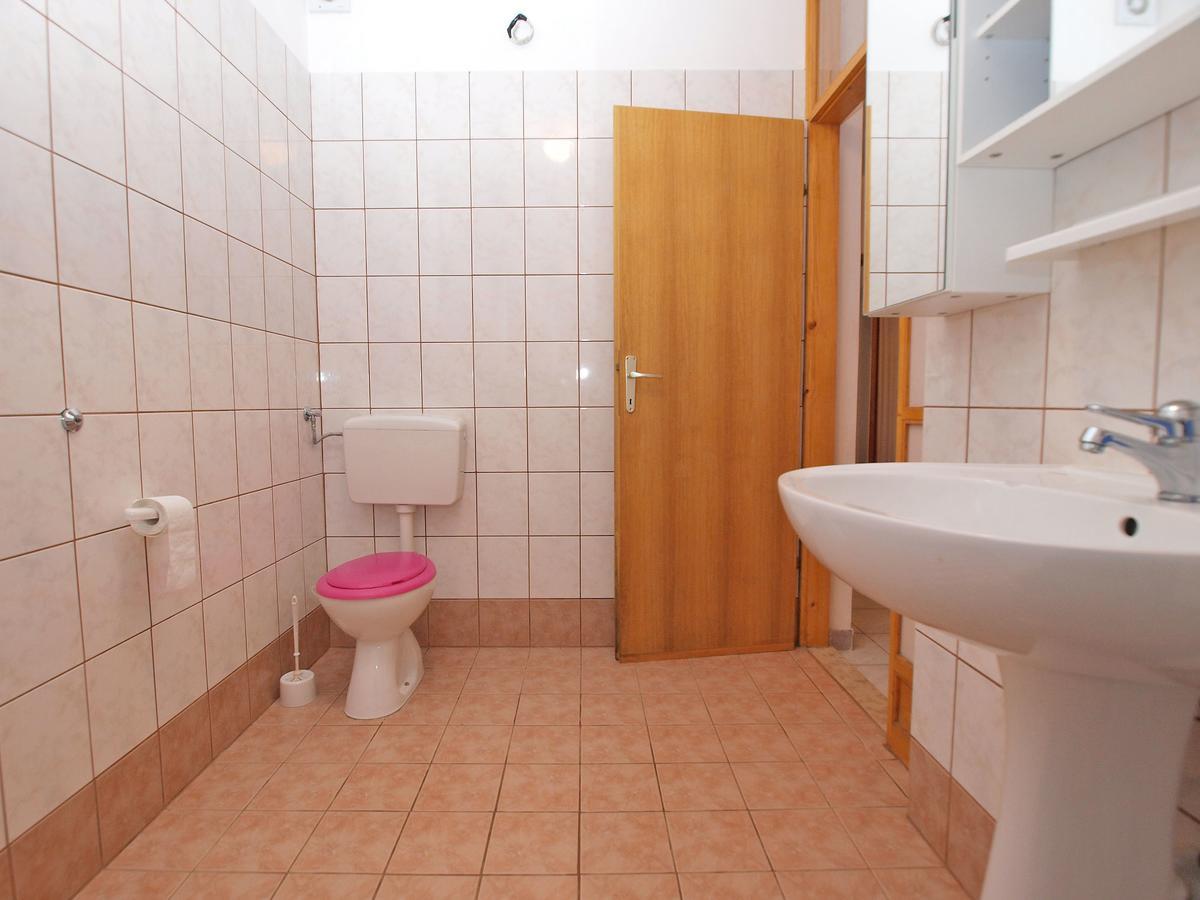 Apartments Dvorine 1210 Баньоле Екстериор снимка
